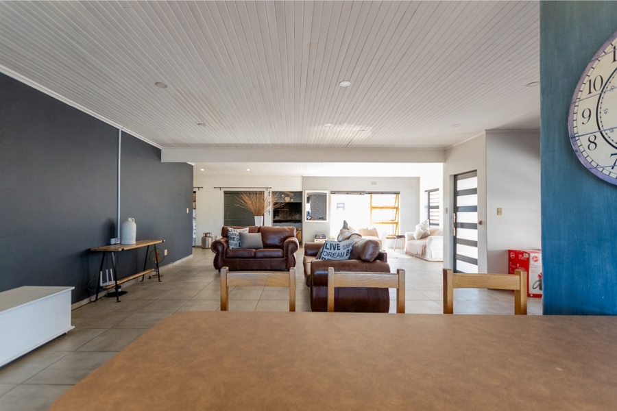 4 Bedroom Property for Sale in Laaiplek Western Cape